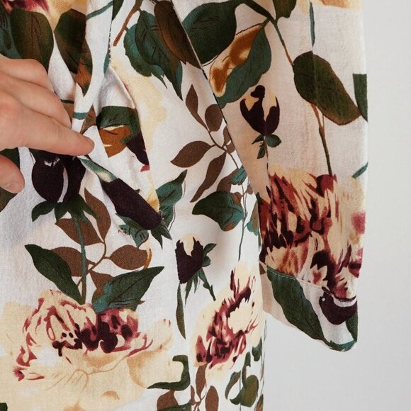 All Over Floral Print Cotton Shift Dress - Picture 4 of 7